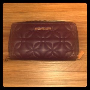 Michael Kors wristlet